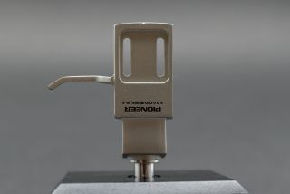 Pioneer Pl - 630 Magnesium Headshell Shell / 8.  0 G