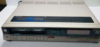 Vintage Sony Betamax Sl - 20 Beta Player Vcr Powers On Unit Only