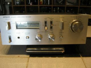 Vintage: Hitachi Ha 330 Stereo Integrated Amplifier.