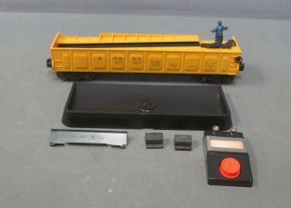 Lionel 3562 - 50 Vintage O Yellow At&sf Operating Barrel Car - Unpainted Version