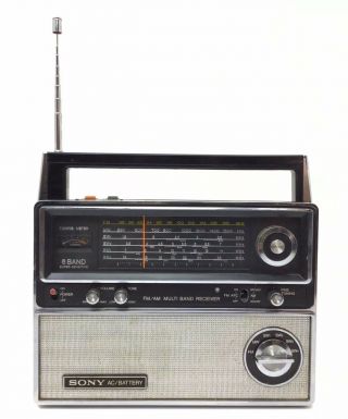 SONY 6 band Sensitive Radio Model No TFM - 8000 3