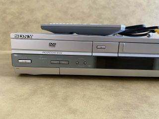 Sony SLV - D560P DVD VCR VHS Combo Player With Remote & 2