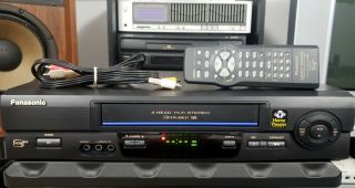 Panasonic Pv - V4611 Vcr 4 Head Hi - Fi Stereo Vhs Player Recorder W/ Remote