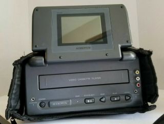 Audiovox Vbp1000 Portable Vhs Player With Screen Case And Power Cable
