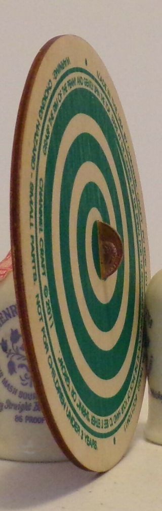 Channel Craft 2011 Made USA Red/Green Swirl Optical Illusion Round Spiral Toy 3