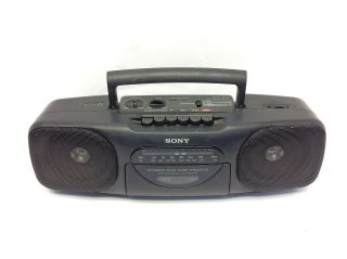 Vintage Sony Cfs - B11 Boombox Radio Cassette Recorder Am/fm Black