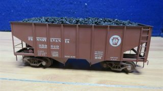 O Scale 2 Rail Brass Prr Painted Hopper With Load 8 " 597519