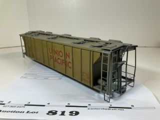 819 Max Gray Covered Hopper Union Pacific Up O Scale Brass 2 Rail No Trucks