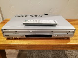 Sony Slv - D370p Dvd/vcr Combo Player Recorder With Remote