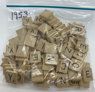 1953 Complete Set Of 100 Wooden Scrabble Tiles Parts Crafts Scrapbook Hobby