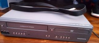 Magnavox Dv225mg9 Dvd Player And 4 Head Hi - Fi Video Cassette Recorder