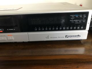 Vintage Panasonic Omnivision VHS Video Cassette Recorder PV - 1535 VCR 2