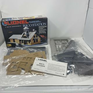Lionel 6 - 2709 O Scale Rico Station Building Kit Open Box
