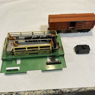 Lionel Post War Lionel Lines Armour 3656 Stock Car With Cows & Corral,  O Scale