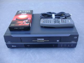 Toshiba W422 Vhs 4 - Head Video Cassette Recorder / Player Vcr With Remote