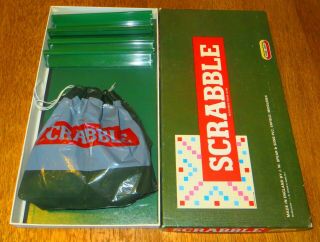 SCRABBLE BOARD GAME BY SPEAR ' S GAMES COMPLETE FAMILY FUN OR CRAFTING PURPOSES 2