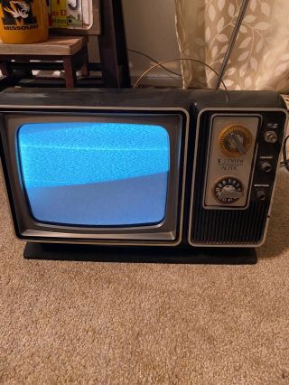 Vintage Zenith Tv Ac/dc