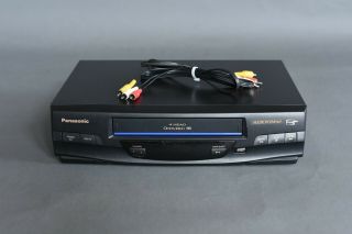 Panasonic Vcr Pv - V4020 Omnivision Vhs Player