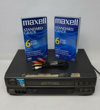 Jvc Hr - Vp634u Vcr Ultra Spec Vhs Video Cassette Recorder Cable & 2 Vhs Tapes