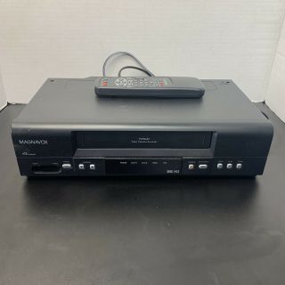 Magnavox Vcr 4 Head Hq Vhs Player Cassette Recorder Mvr440mg/17 With Remote