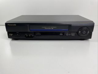 Panasonic Vcr Pv - V4611 4 Head Hi - Fi Stereo Omnivision Vhs Recorder No Remote