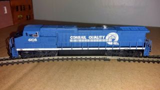 N Scale - Bachmann Spectrum - Locomotive,  Diesel,  Ge Dash 8 - Conrail - 6108