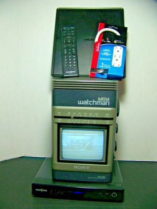 Sony Mega Watchman Portable Tv/am Fm Radio - Model Fd510,  Cable Ready Hd Box