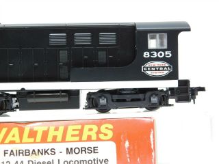 HO Scale Walthers 932 - 1315 NYC York Central FM 10 - 44 Diesel Locomotive 8305 3