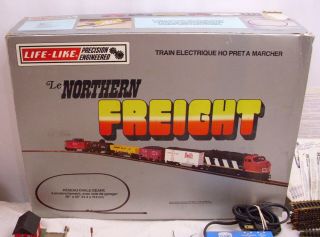 Life Like Canadain National Cn Railroad Northern Freight 6 Piece Train Set Boxed
