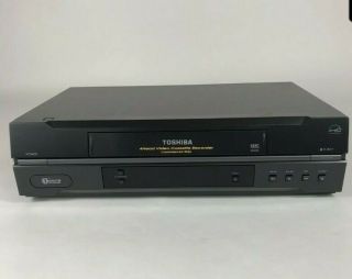 Toshiba W - 422 Vhs Vcr Video Cassette Recorder Vhs Tape Player,  No Remote
