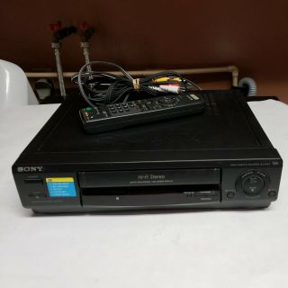 Sony Slv - 678hf Vhs/vcr Video Cassette Player With Remote