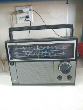Vintage Realistic Dx - 66 Air/sw Am/fm Short Wave Portable Radio 6 Band Shape