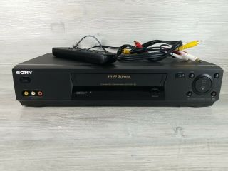 Sony Slv - N77 Vhs Video Cassette Recorder Vcr Black With Remote