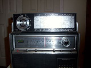 Electro Brand cb public service Radio w Cassette Model No 2945 w microphone. 2