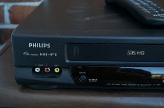 PHILIPS VCT - 565 VCR 4 Head Hifi VHS player and recorder with remote 2