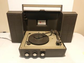 Vintage Westinghouse Solid State Stereophonic Portable Record Player Phonograph
