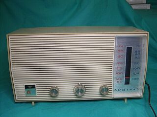 Admiral Radio Model Y3906 Am/afc/fm 1965