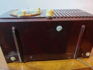 Vintage General Electric Bakelite Am Radio And Clock Model 515f