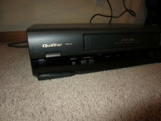 QUASAR VHQ730 VCR VHS Player/Recorder No Remote Great 3