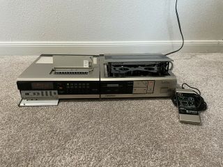 80s Vintage Hitachi Vhs Vcr And Video Tuner Combo W/ Detachable Corded Remote.