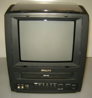 Philips 9 " Color Tv Vcr Combo Ccc092at01 Ac Dc Camping Rv Car Gaming Tv