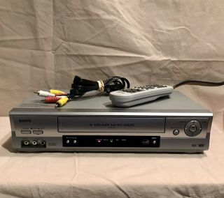 Sanyo Vwm - 900 Vhs Vcr Player - Recorder 4 - Head Hi - Fi Stereo Remote Control