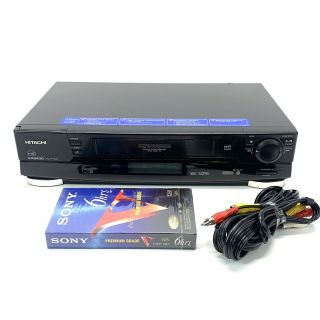 Hitachi Vhs Vcr Video Cassette Recorder Vt - Ux6430a With Tape A/v Cables