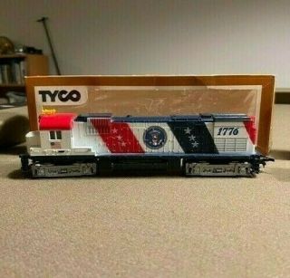Vintage Tyco Ho Scale Train Spirit Of 1776 Locomotive & 7 Cars