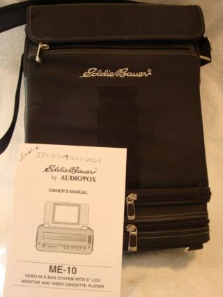 Eddie Bauer 5 " Active Matrix Lcd Monitor/vcp Combo Portable Vhs Tape Player,  Bag