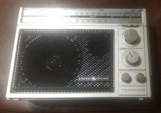 Vintage Silver General Electric Ge 3 - 5508b Portable Am/fm 8 Track Player