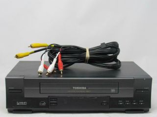 Toshiba W - 512 Vhs Vcr Player Recorder No Remote Great