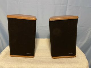 Advent Mini Bookshelf Speakers With Hardwood End Caps