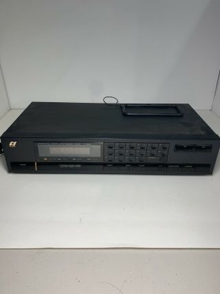Vintage Sansui T - 1000 Quartz Pll Digital Synthesizer Am Fm Tuner Only