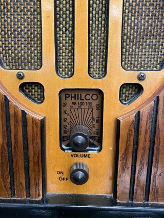 Retro Philco Round Cathedral AM/FM Wood Radio 3